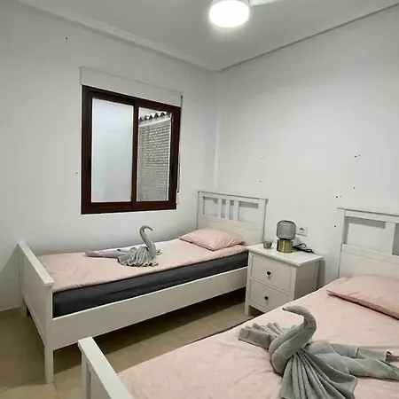 3-bedroom With Pool In *