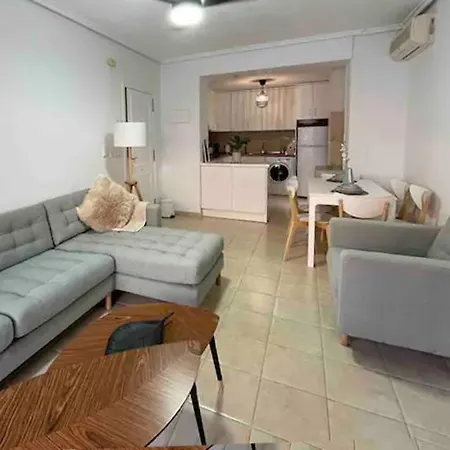 3-bedroom With Pool In Apartment