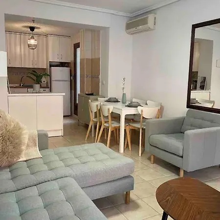 3-bedroom With Pool In Torrevieja