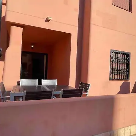 3-bedroom With Pool In Apartment
